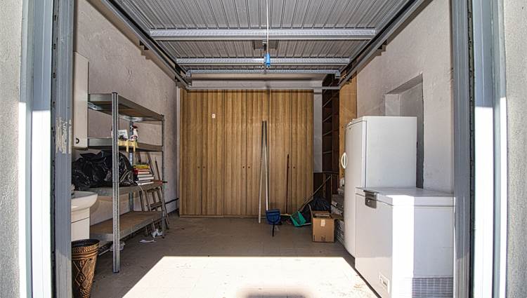 garage
