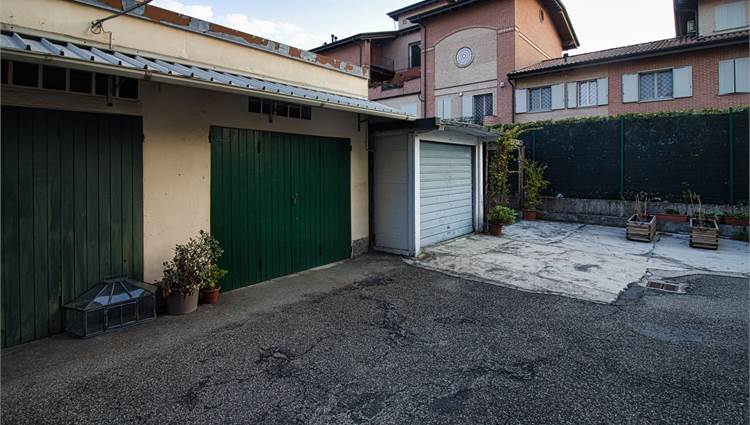 garage