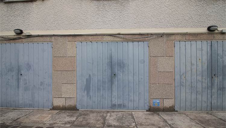 garage