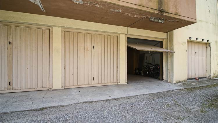 garage