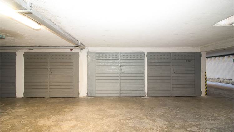 garage